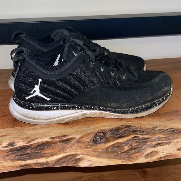 Top jordan two3 black on Sale Jordan Two3 Sneakers Shoes